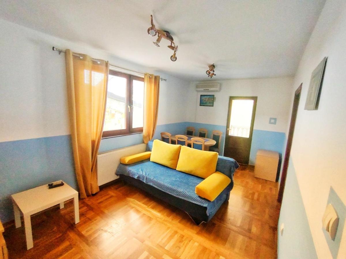 Plavi Apartman Airport Belgrado Exterior foto